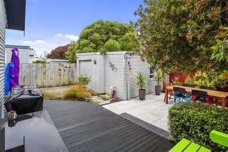 Photo of property in 14 Jessie Street, Petone, Lower Hutt, 5012