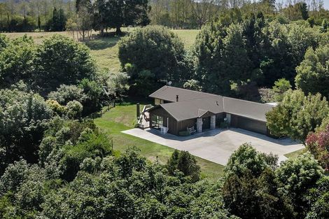 Photo of property in 37 Kents Road, Reikorangi, Waikanae, 5391