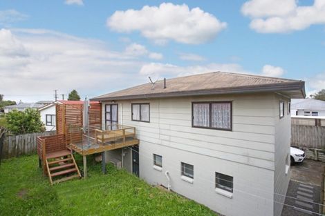 Photo of property in 2/1 Totara Road, Manurewa, Auckland, 2102