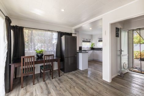 Photo of property in 2a Churchill Street, Waipukurau, 4200