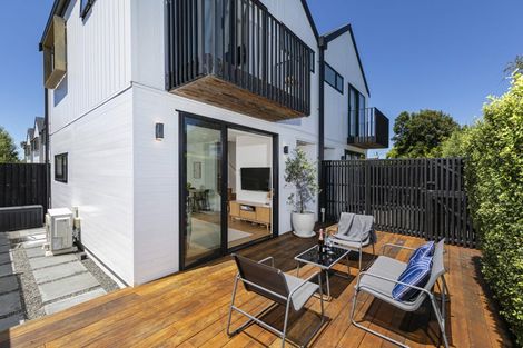 Photo of property in 70a Neil Avenue, Te Atatu Peninsula, Auckland, 0610