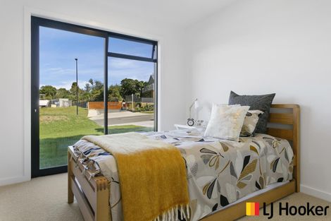 Photo of property in 32 Okaia Drive, Kinloch, Taupo, 3377