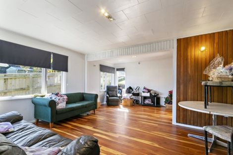 Photo of property in 71 Petrie Street, Wainuiomata, Lower Hutt, 5014