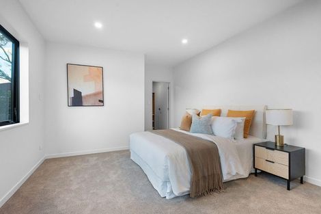 Photo of property in 41d Sunnynook Road, Forrest Hill, Auckland, 0620