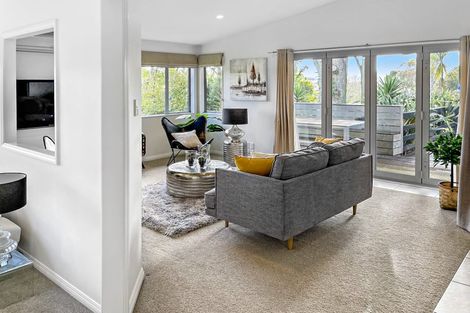 Photo of property in 49 Freshfields Road, Waimauku, 0812