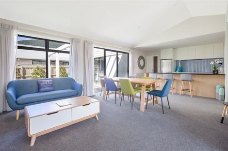 Photo of property in 5 Village Lane, Stoke, Nelson, 7011