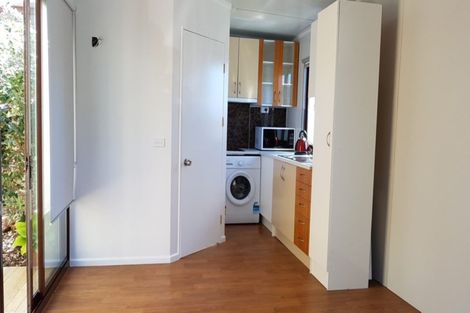 Photo of property in 20 Corunna Road, Milford, Auckland, 0620