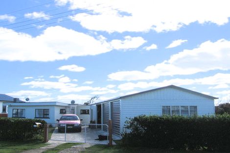 Photo of property in 7 Hopcroft Street, Foxton Beach, Foxton, 4815
