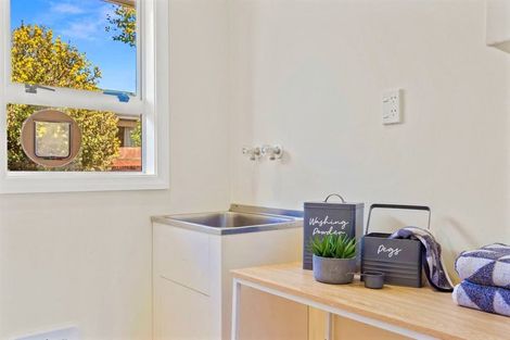 Photo of property in 76 Cotswold Avenue, Bishopdale, Christchurch, 8053