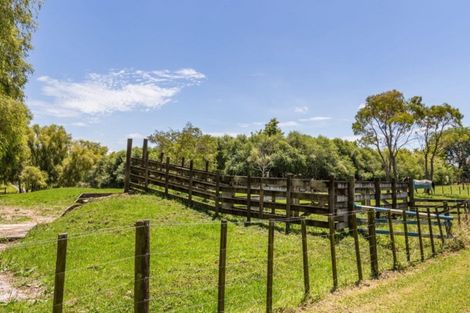 Photo of property in 193 Pine Valley Road, Dairy Flat, Silverdale, 0992