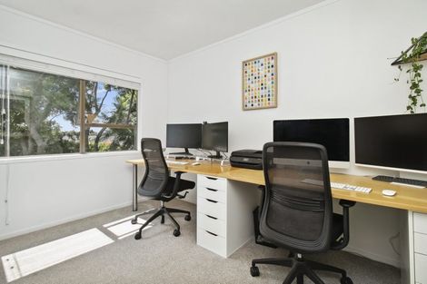 Photo of property in 2/208 Rangatira Road, Beach Haven, Auckland, 0626