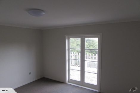 Photo of property in 52 Tinopai Road, Titirangi, Auckland, 0604