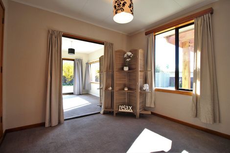 Photo of property in 3 Ashworth Street, Alexandra, 9320