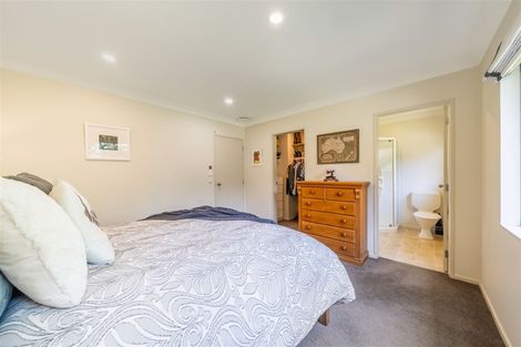 Photo of property in 5 Messines Avenue, Trentham, Upper Hutt, 5018