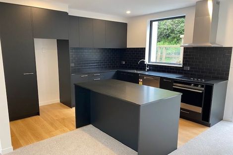 Photo of property in 23 Rua Kai Way, Brooklyn, Wellington, 6021