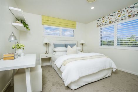 Photo of property in 48 Holland Road, Hillcrest, Auckland, 0627