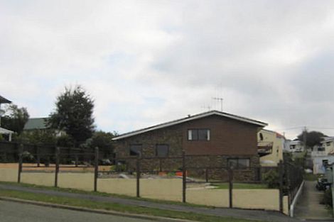 Photo of property in 28-28a Hull Street, South Hill, Oamaru, 9400