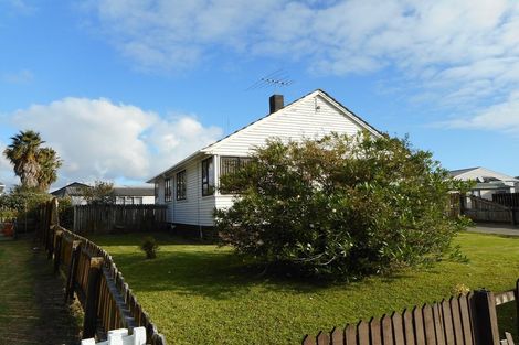 Photo of property in 160 Taniwha Street, Glen Innes, Auckland, 1072