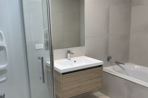 Photo of property in 20 Rauriki Lane, Rosehill, Papakura, 2113