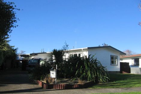 Photo of property in 22 Saturn Crescent, Milson, Palmerston North, 4414
