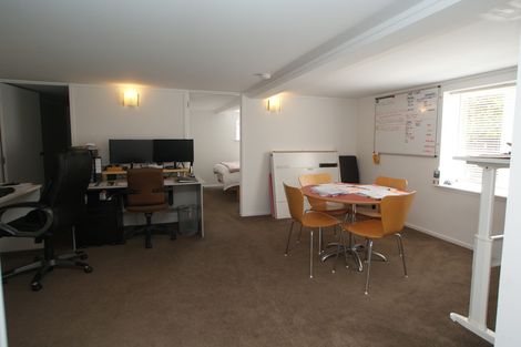 Photo of property in 33 Fairlands Avenue, Waterview, Auckland, 1026