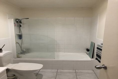 Photo of property in 79g Rangatira Road, Beach Haven, Auckland, 0626