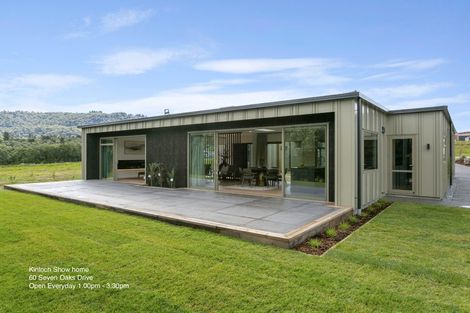 Photo of property in 21 Taruna Place, Havelock North, 4130