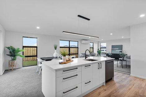 Photo of property in 12 Cam Mill Place, Rangiora, 7400