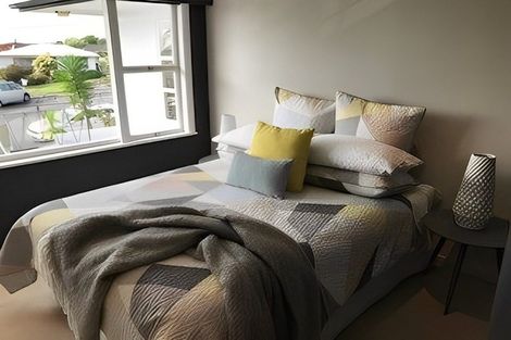 Photo of property in 9 Harding Avenue, Te Atatu South, Auckland, 0610