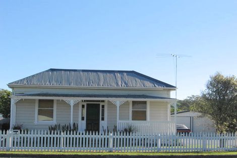 Photo of property in 14 Huxley Road, Outer Kaiti, Gisborne, 4010