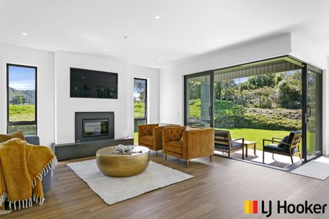 Photo of property in 32 Okaia Drive, Kinloch, Taupo, 3377