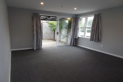 Photo of property in 1005a Hood Street, Mayfair, Hastings, 4122