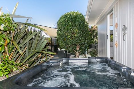 Photo of property in 11 Surrey Street, Taradale, Napier, 4112