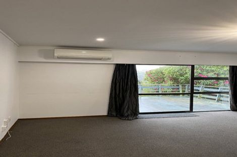Photo of property in 87 Bell Street, Tawa, Wellington, 5028
