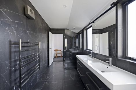 Photo of property in 9 Falconer Rise, Jacks Point, Queenstown, 9371