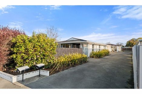Photo of property in 15 Gambia Street, Papanui, Christchurch, 8053