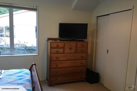 Photo of property in 21a Percy Dyett Drive, Karori, Wellington, 6012