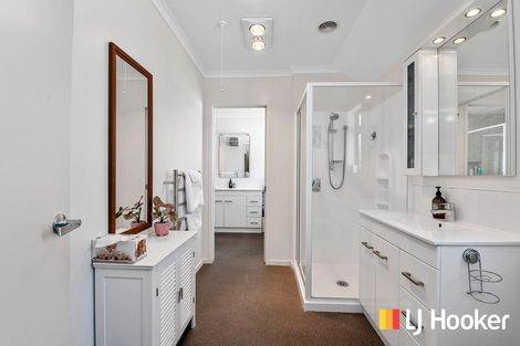 Photo of property in 18 Hamon Place, Pukehangi, Rotorua, 3015