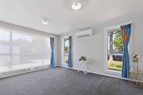 Photo of property in 1/17 Tyrone Street, Belfast, Christchurch, 8051