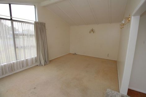 Photo of property in 40 Pohutukawa Drive, Tokoroa, 3420