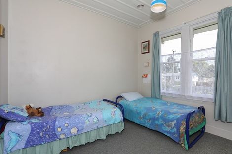 Photo of property in 10 Ngareta Street, Marton, 4710