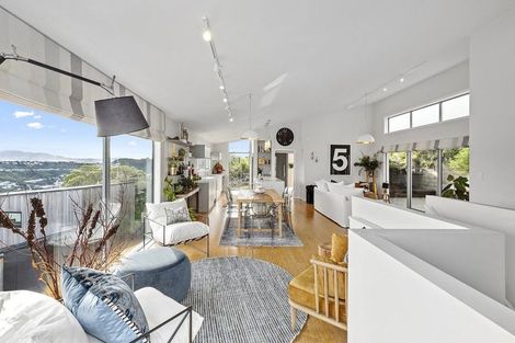 Photo of property in 85e Seatoun Heights Road, Seatoun, Wellington, 6022