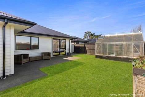 Photo of property in 44 Mcquillan Avenue, Woodend, 7610