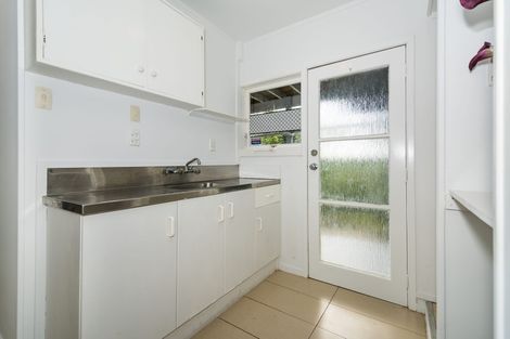 Photo of property in 51 Mountbatten Avenue, Hillcrest, Auckland, 0627