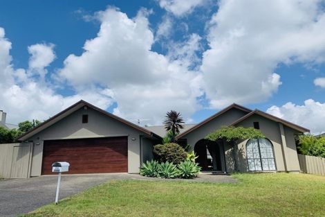 Photo of property in 26 Pitoitoi Avenue, Greenhithe, Auckland, 0632