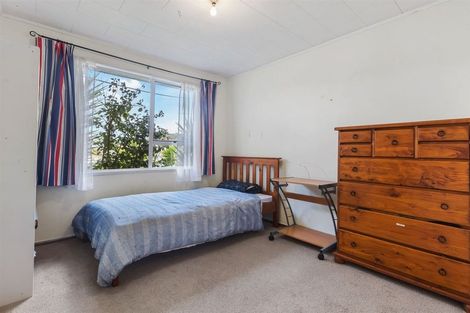 Photo of property in 31 Border Road, Henderson, Auckland, 0612