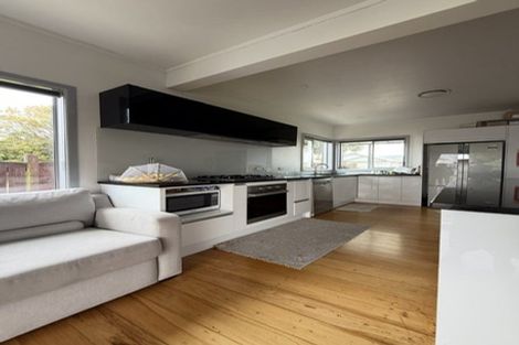 Photo of property in 30 Lincoln Avenue, Epuni, Lower Hutt, 5011