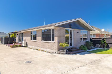Photo of property in 101 Effingham Street, North New Brighton, Christchurch, 8083
