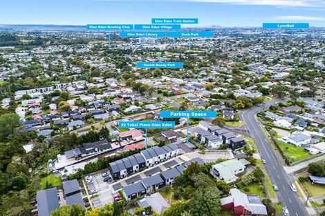 Photo of property in 22 Tokai Place, Glen Eden, 0602