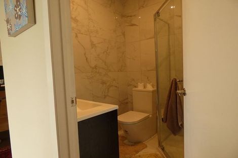 Photo of property in 12 Seabreeze Road, Narrow Neck, Auckland, 0624